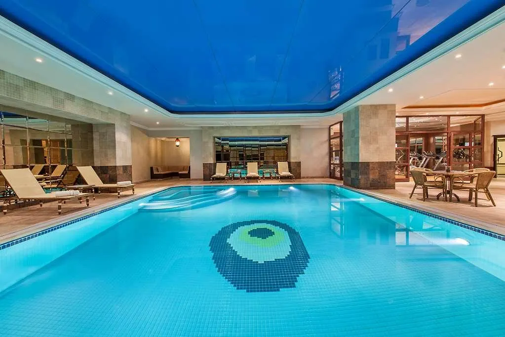 Elite World Prestige Hotel Istanbul 0*,